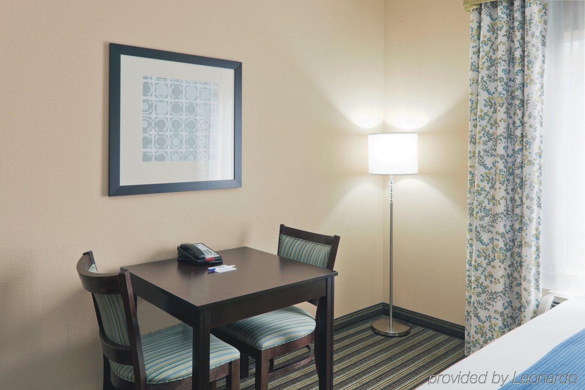 Holiday Inn Express Columbia By Ihg Bilik gambar