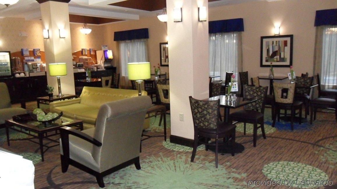 Holiday Inn Express Columbia By Ihg Restoran gambar